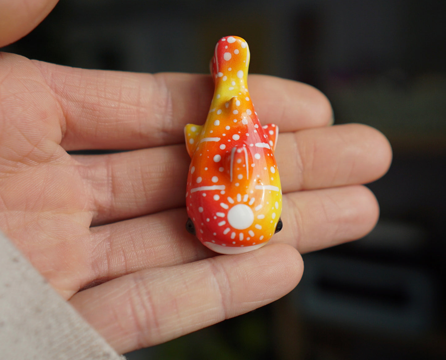 Sunset whale shark figurine (non-magnetic)