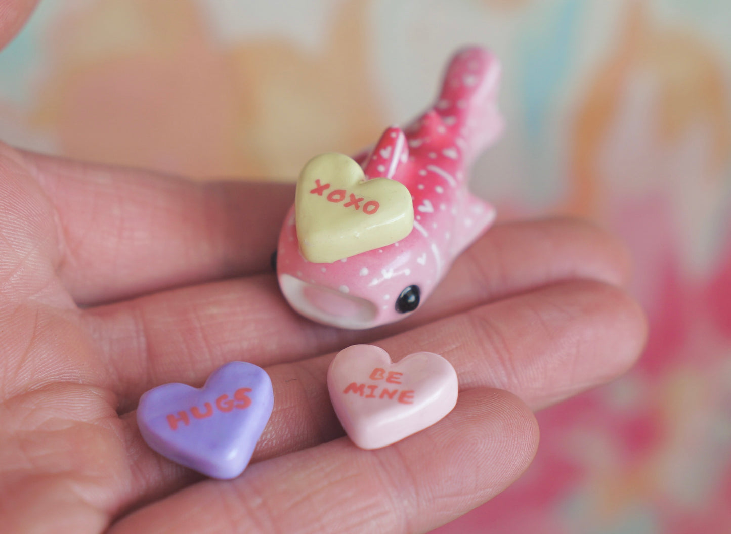 Convo hearts - magnetic hats 💛