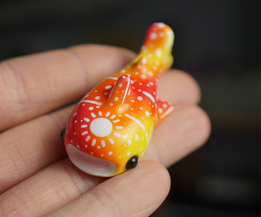 Sunset whale shark figurine (non-magnetic)