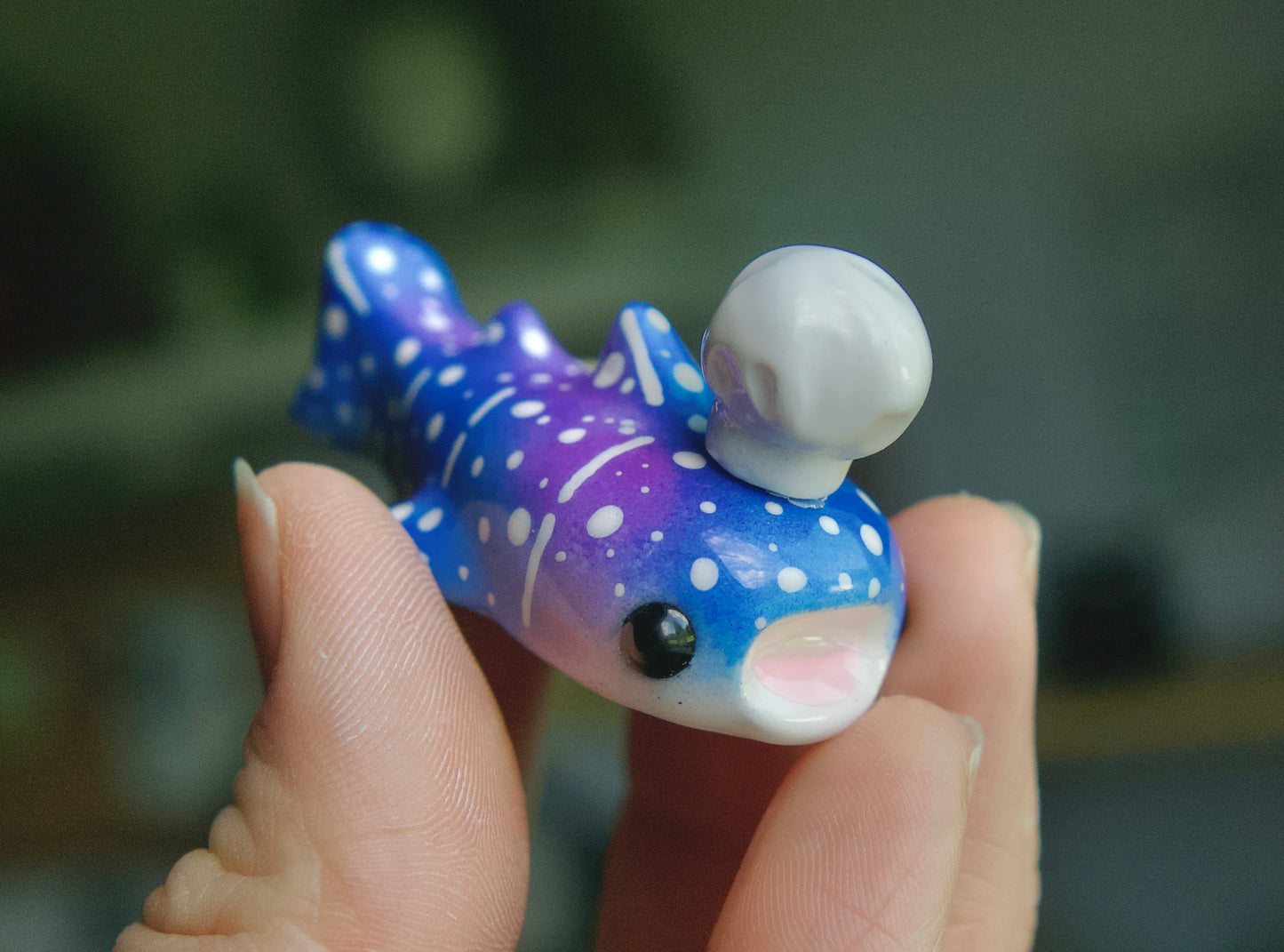 Baker whale shark - Magnetic desk friend - polymer clay
