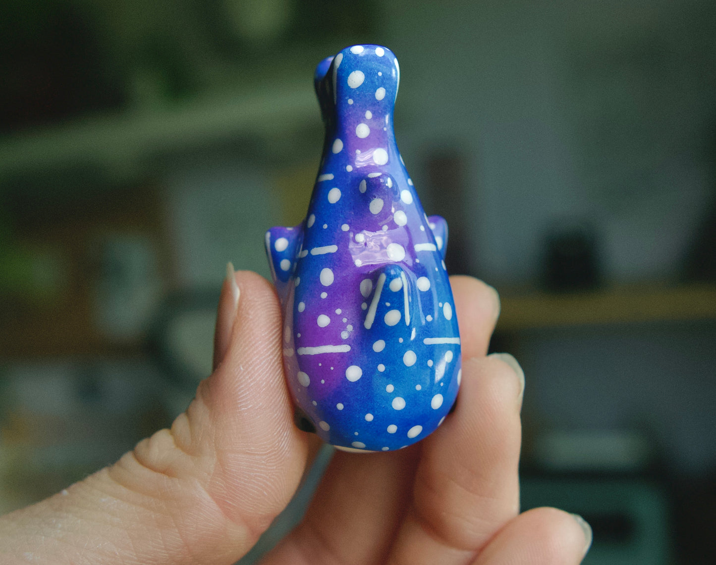 Baker whale shark - Magnetic desk friend - polymer clay